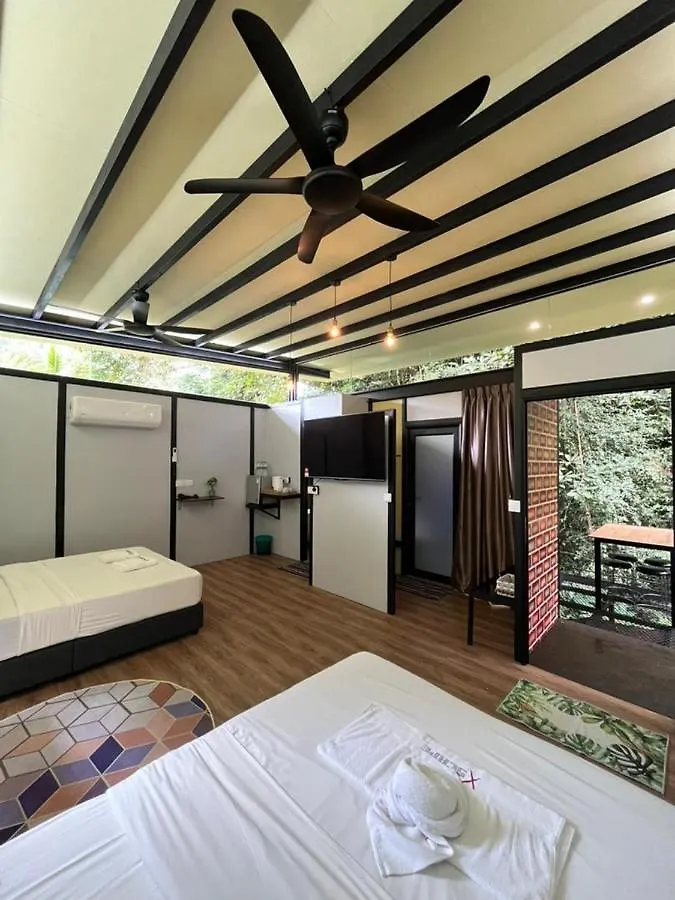 Xscape Tambun Villa Ipoh 0*,