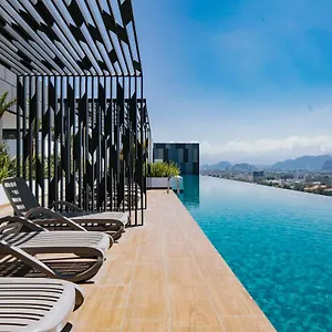 Jomstay - Horizon Town Skypool Apartment